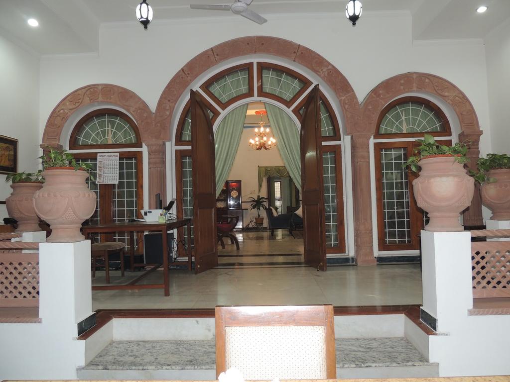 Kunjpur Guest House Allāhābād Junction 外观 照片